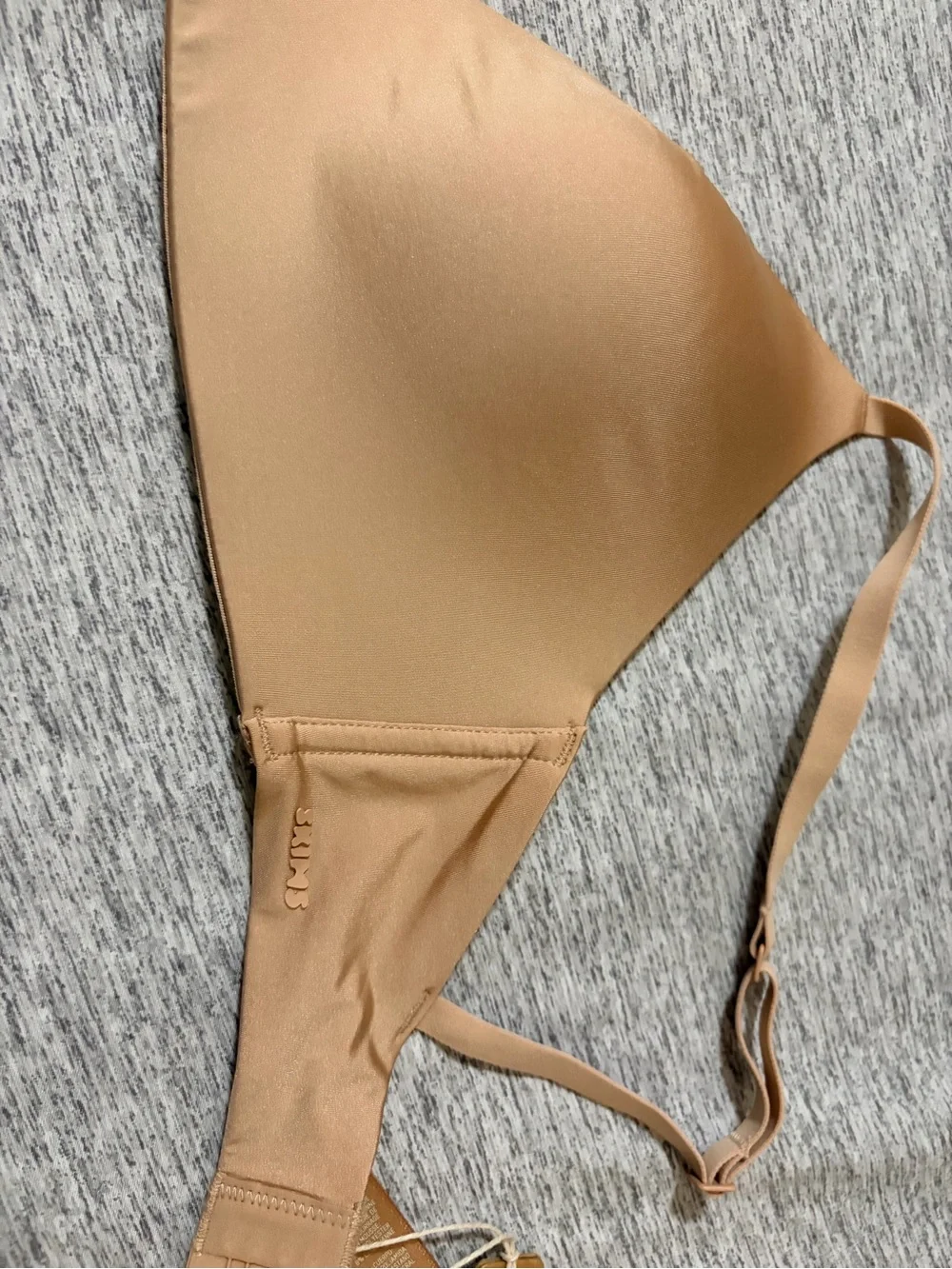 SKIMS Smooth Nude Wireless T-Shirt Bra 32D - Picture 8 of 8